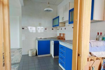 Astana Alam Apartment