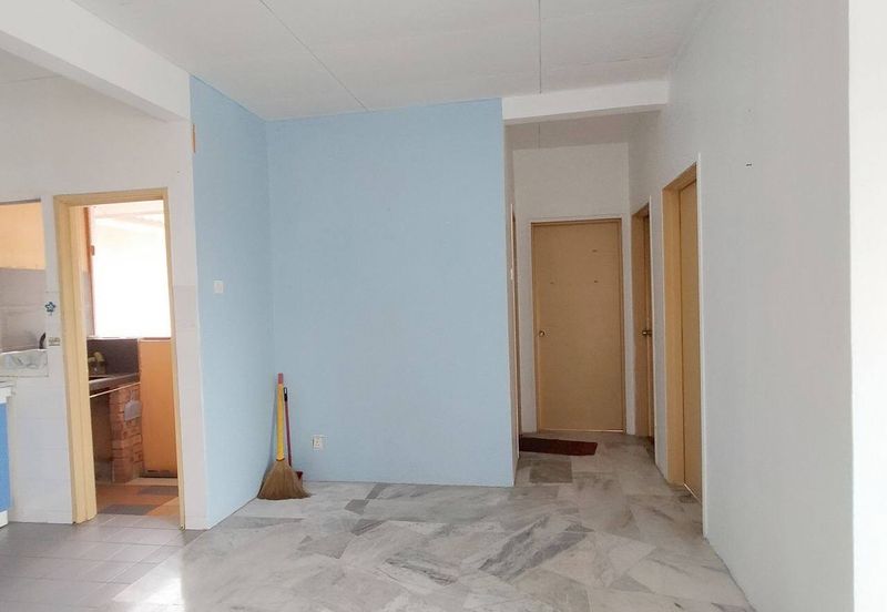 Astana Alam Apartment