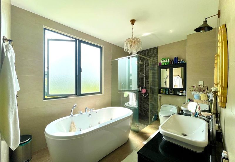 Lepironia Gardens, Setia Eco Glades