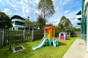 Lepironia Gardens, Setia Eco Glades