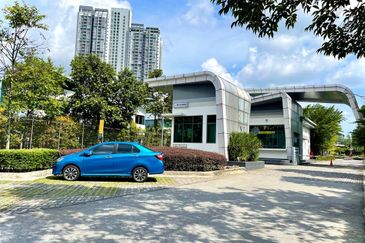 Lepironia Gardens, Setia Eco Glades