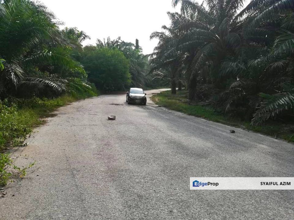 Jalan Kampung Baharu Mukim Dengkil, Selangor, Sepang