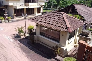 Kampung Datuk Keramat