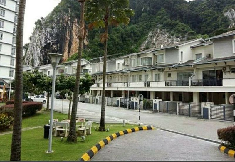 Ariza Garden Villa @ Taman Raintree