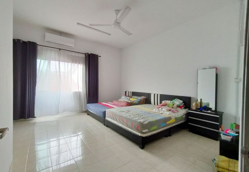 Seksyen 30, Shah Alam