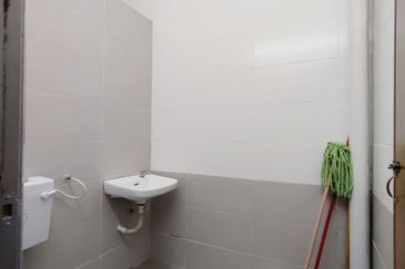 Seksyen 30, Shah Alam