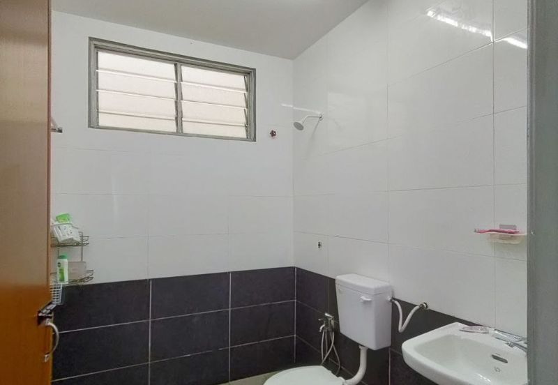 Seksyen 30, Shah Alam