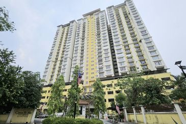 Casa Prima Condominium