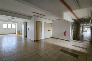 Casa Prima Condominium