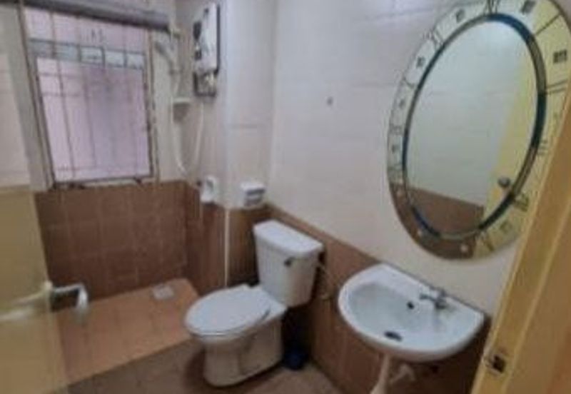 Casa Prima Condominium