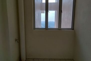 Seri Maya Condominium