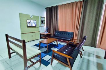 Puncak Hijauan (Hijauan Heights)