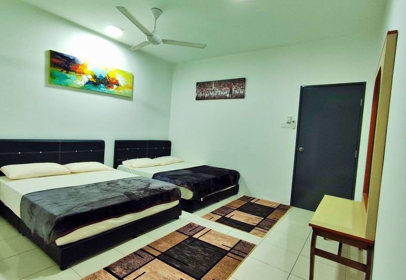 Puncak Hijauan (Hijauan Heights)