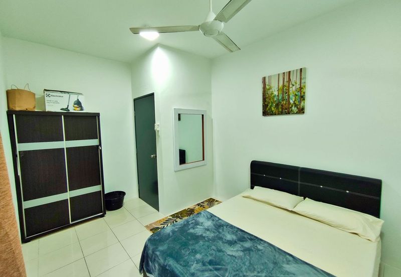 Puncak Hijauan (Hijauan Heights)