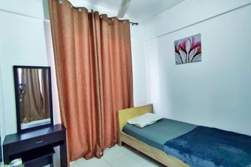 Puncak Hijauan (Hijauan Heights)