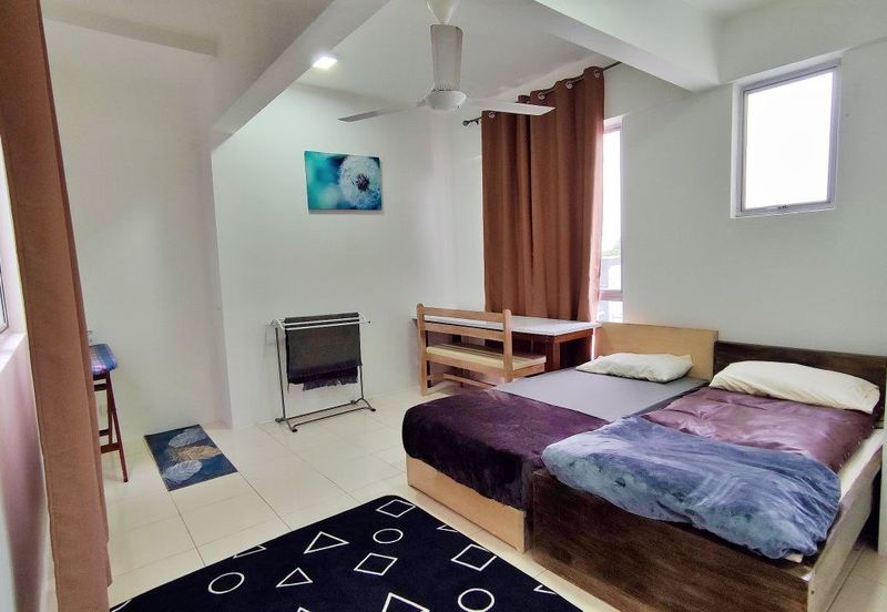 Puncak Hijauan (Hijauan Heights)