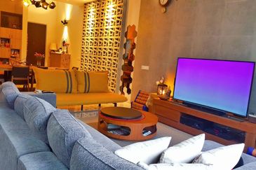 Symphony Hills Schumann