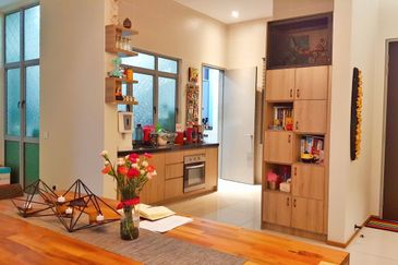 Symphony Hills Schumann