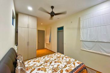 Symphony Hills Schumann