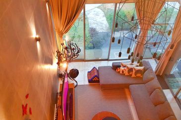 Symphony Hills Schumann