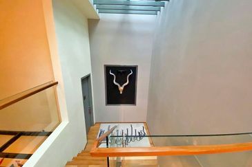 Symphony Hills Schumann