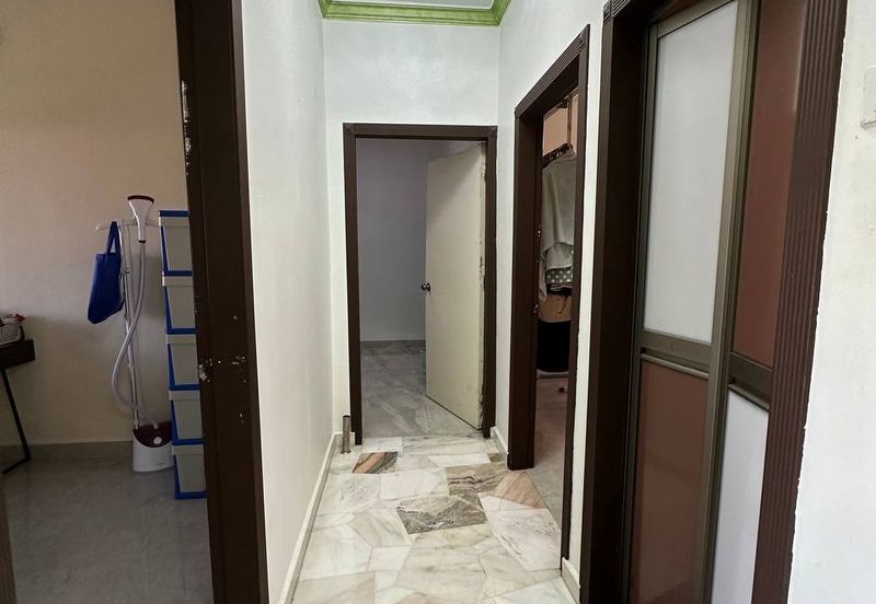 Ayers & Astaria Condominium