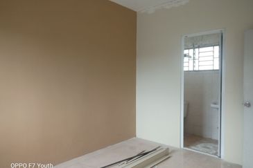 Residensi Bistaria, Ukay Bistari