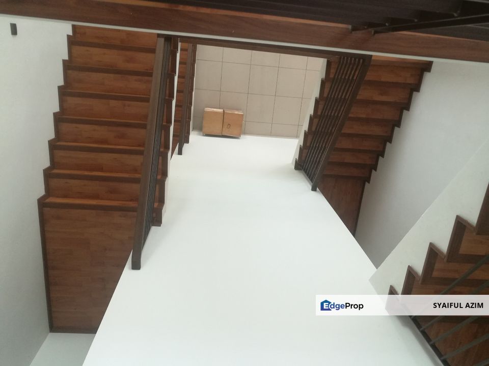 Shah Alam Impian Tropika Residences Triple Storey Semi Detached , Selangor, Shah Alam