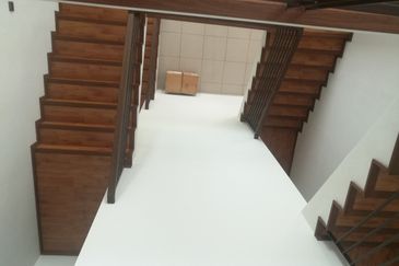 Impian Tropika Alam Impian