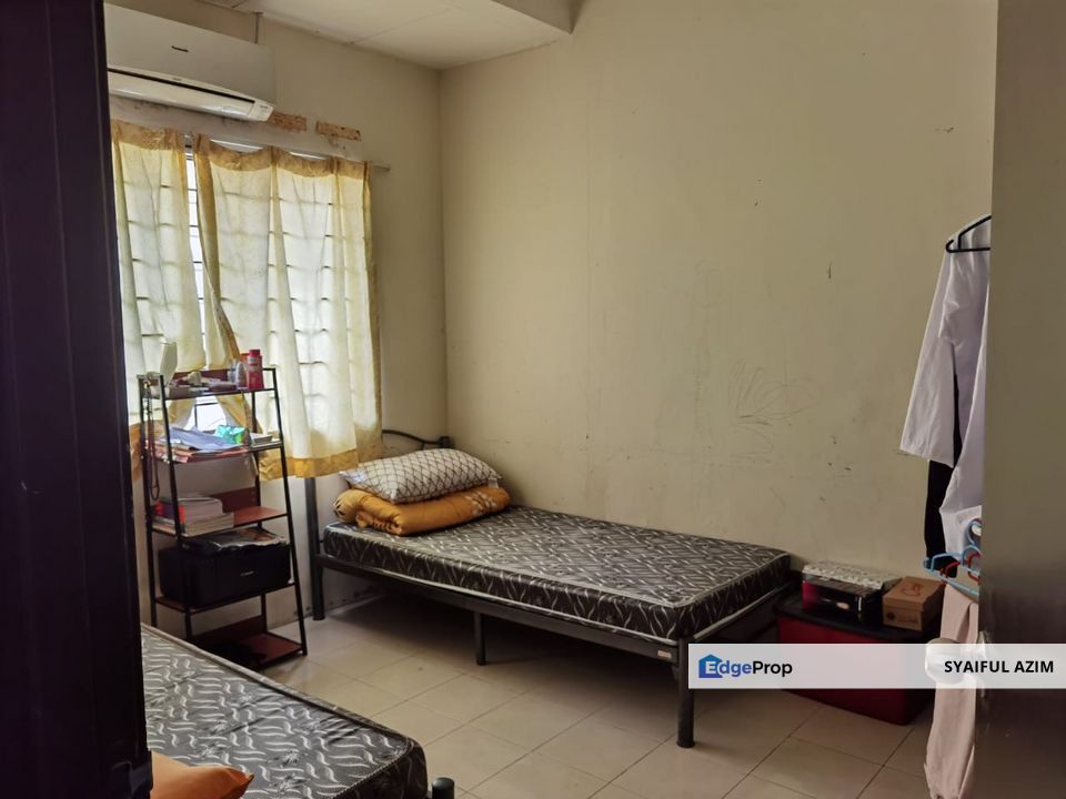 Single Storey Terrace House Taman Langat Utama Sepang, Selangor, Banting