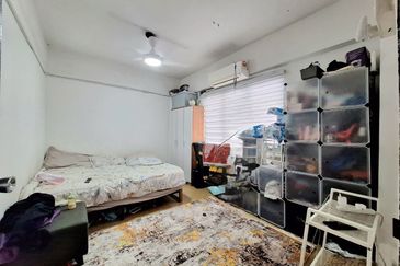 [ LOWCOST ] Pangsapuri Sri Kenari Kajang