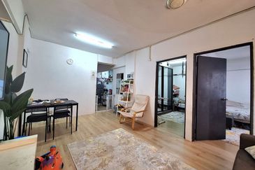 [ LOWCOST ] Pangsapuri Sri Kenari Kajang