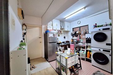 [ LOWCOST ] Pangsapuri Sri Kenari Kajang