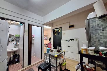 [ LOWCOST ] Pangsapuri Sri Kenari Kajang