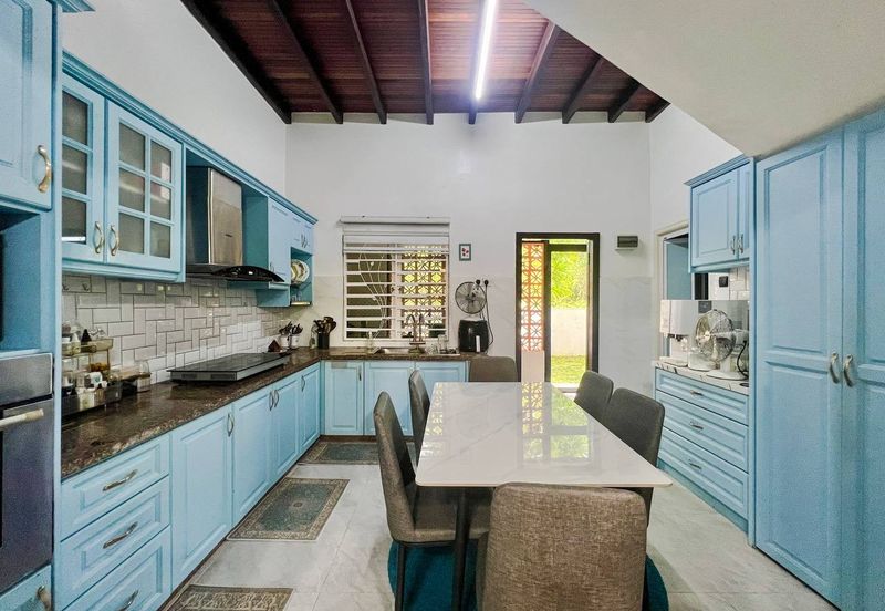 [ NEARBY SHOPLOT JALAN KEBUN NENAS ] Double Storey Bungalow House Jalan Kebun Shah Alam