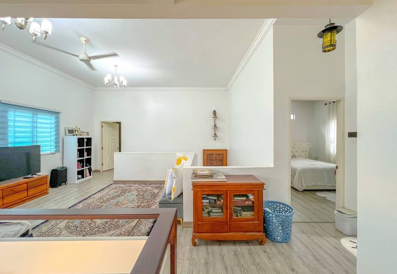 [ NEARBY SHOPLOT JALAN KEBUN NENAS ] Double Storey Bungalow House Jalan Kebun Shah Alam