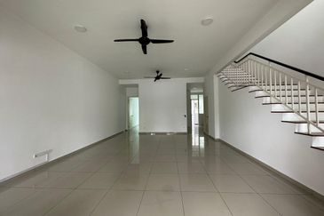 Cradleton @ Eco Majestic