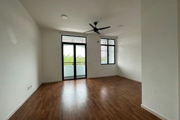 Cradleton @ Eco Majestic