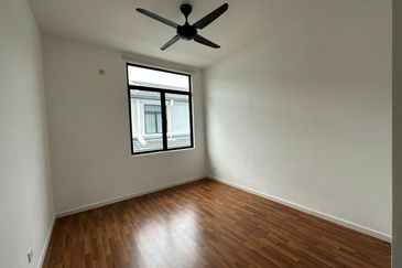 Cradleton @ Eco Majestic