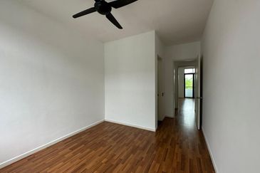 Cradleton @ Eco Majestic