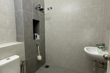 Cradleton @ Eco Majestic