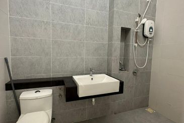 Cradleton @ Eco Majestic