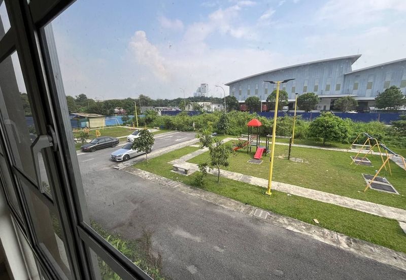 [ END LOT ][ BASIC UNIT ] Double Storey Terraced House Taman Aqili Bukit Naga