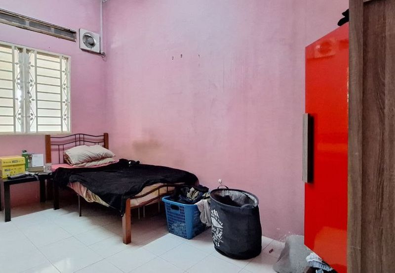 [ FACING OPEN ] Taman Mawar Banting