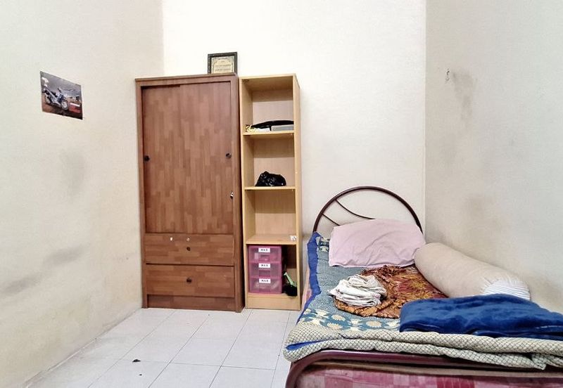 [ FACING OPEN ] Taman Mawar Banting