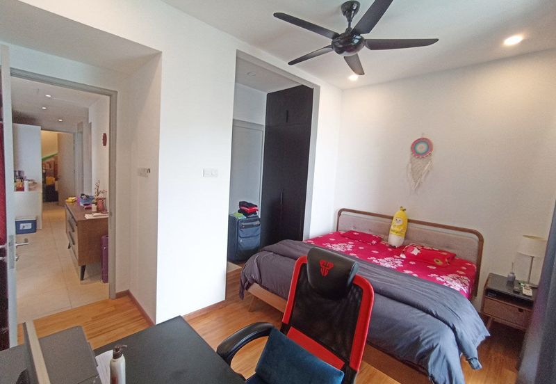 KL Gateway Premium Residence