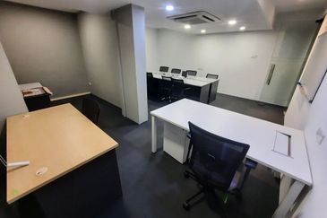 Parklane Commercial Hub