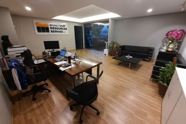 Parklane Commercial Hub