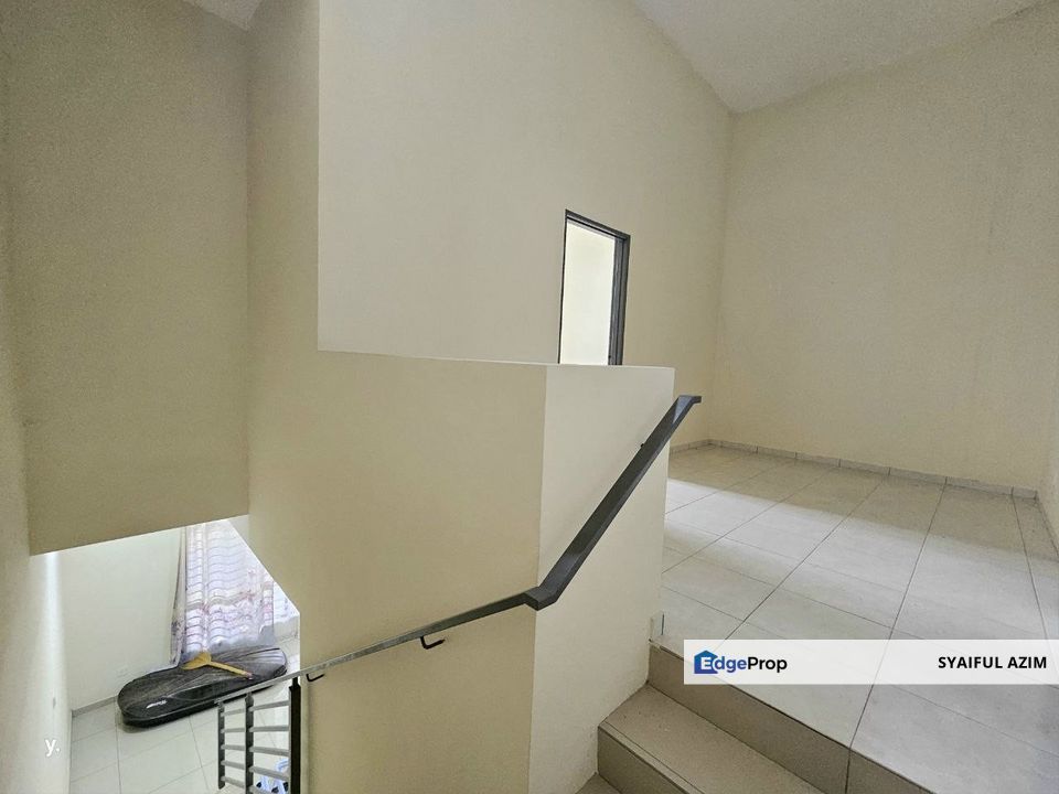 [ GOOD CONDITION ] Double Storey Garden Height Phase 4, Selangor, Rawang