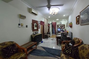 [ RENOVATED & WELL MAINTAINED ] Single Storey Terraced House Pandan Jaya